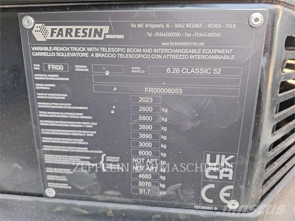 Faresin 6.26 伸縮臂操作車