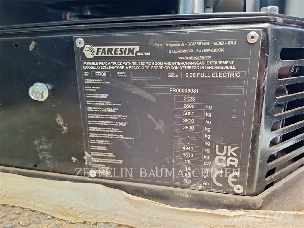 Faresin 6.26E 伸縮臂操作車