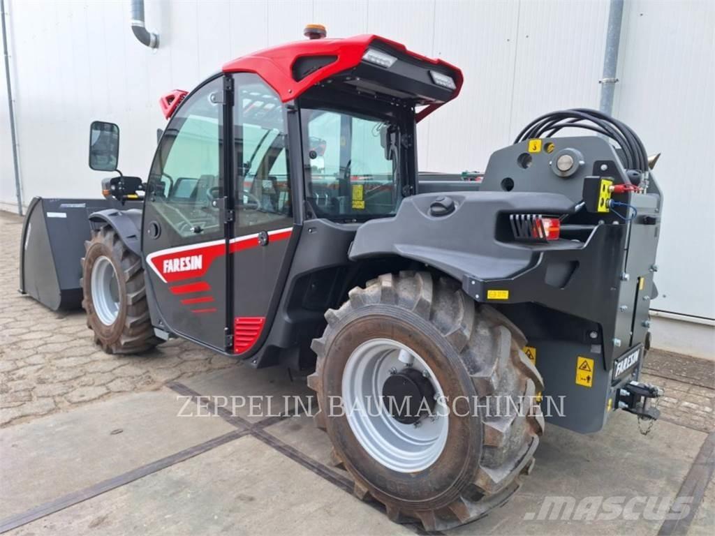 Faresin 7.32 伸縮臂操作車