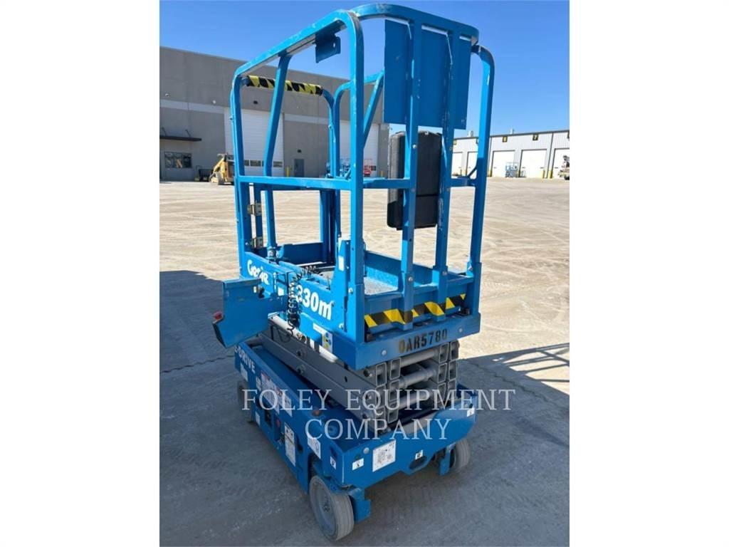 Genie GS1330 剪式升降機