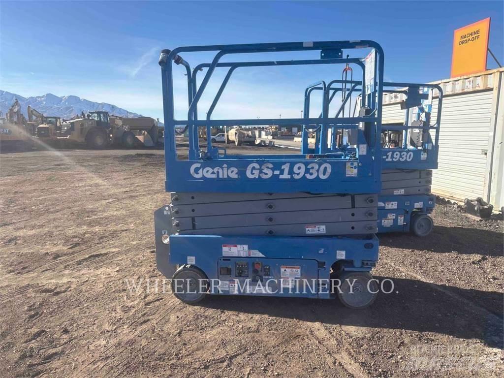 Genie GS1930 剪式升降機