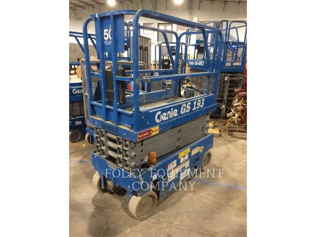 Genie GS1930EE 剪式升降機