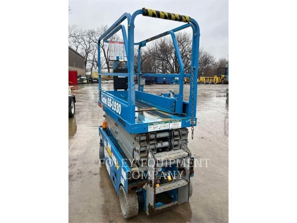 Genie GS1930EE 剪式升降機