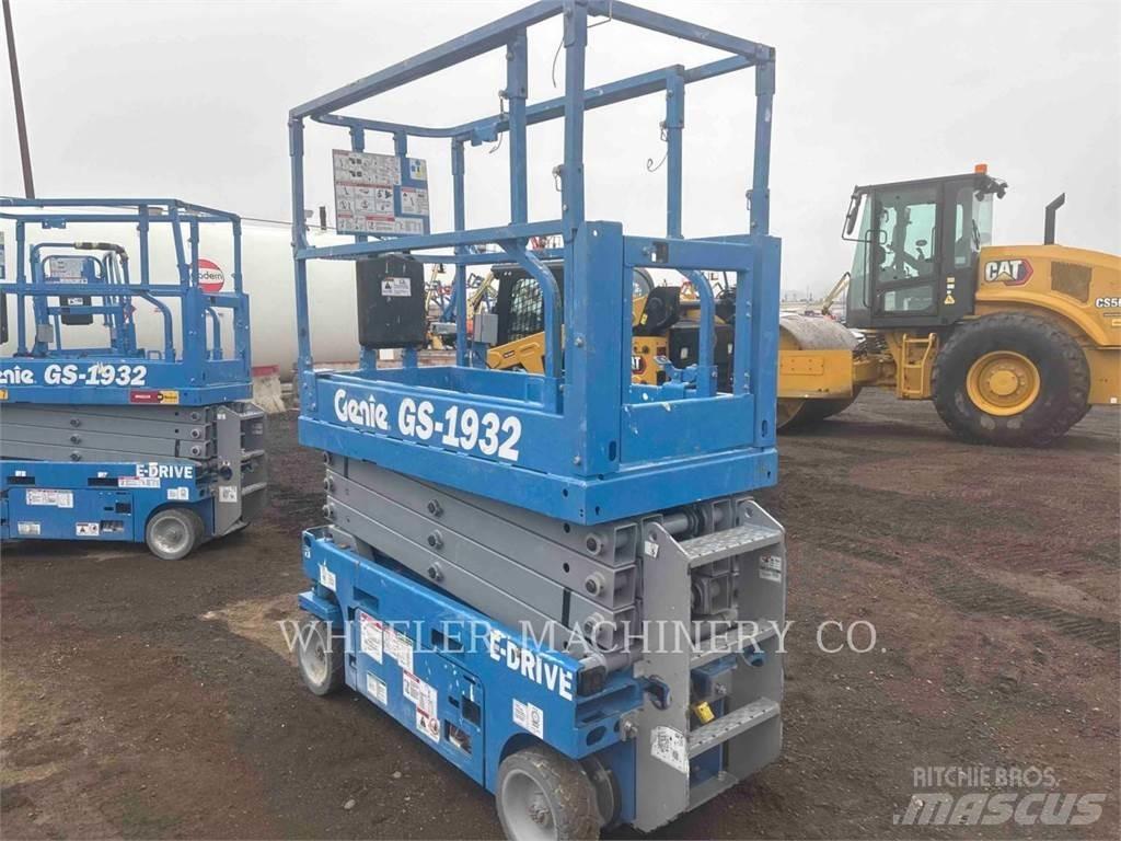 Genie GS1932 剪式升降機
