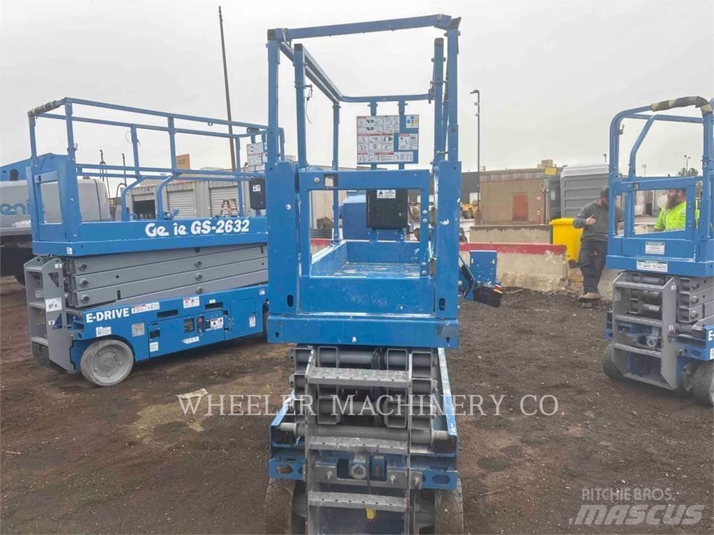 Genie GS1932 剪式升降機