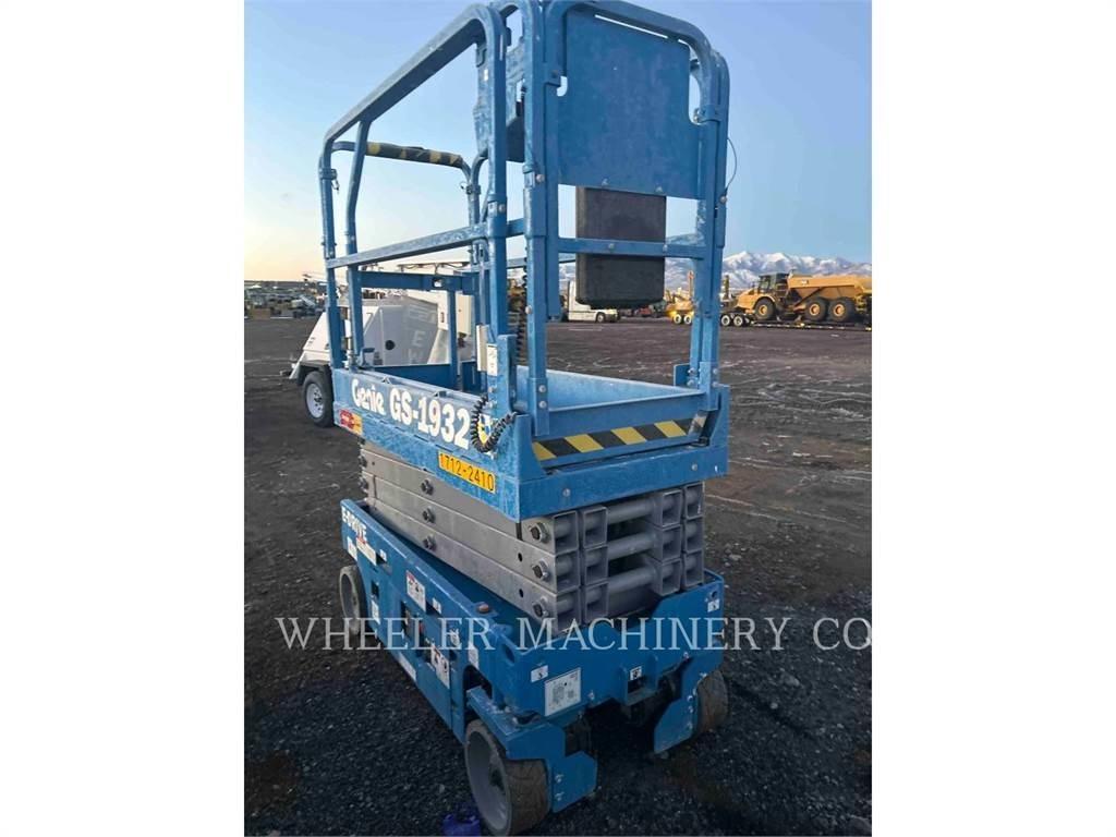 Genie GS1932 剪式升降機