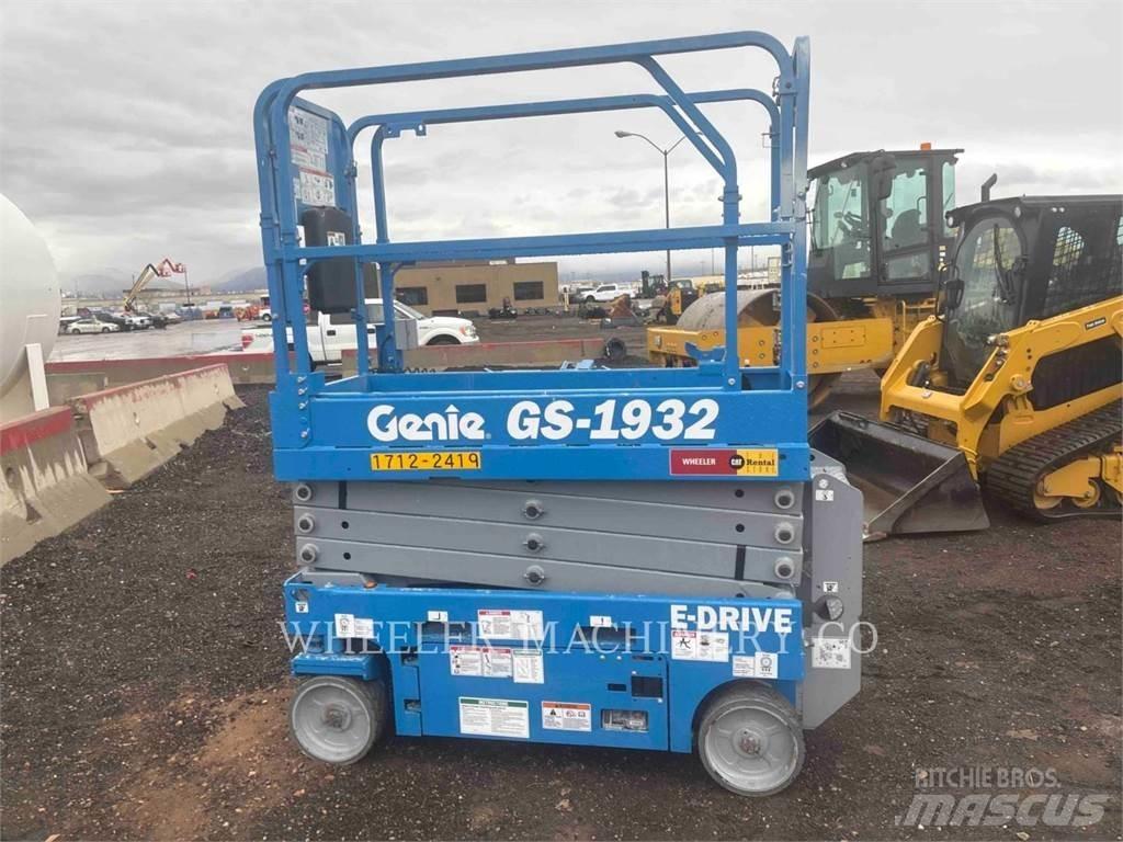 Genie GS1932 剪式升降機