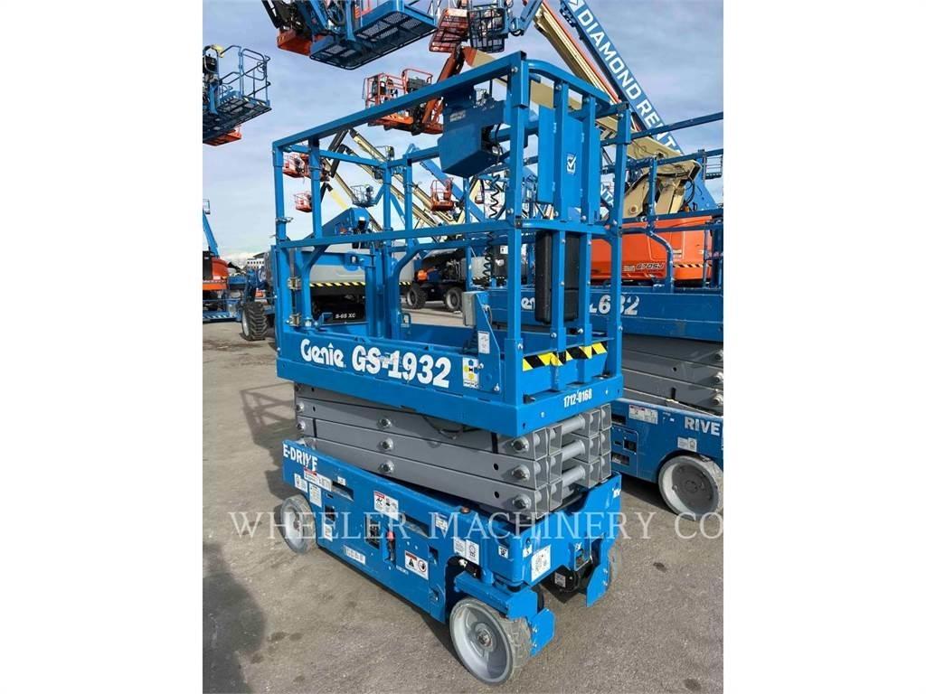 Genie GS1932 剪式升降機