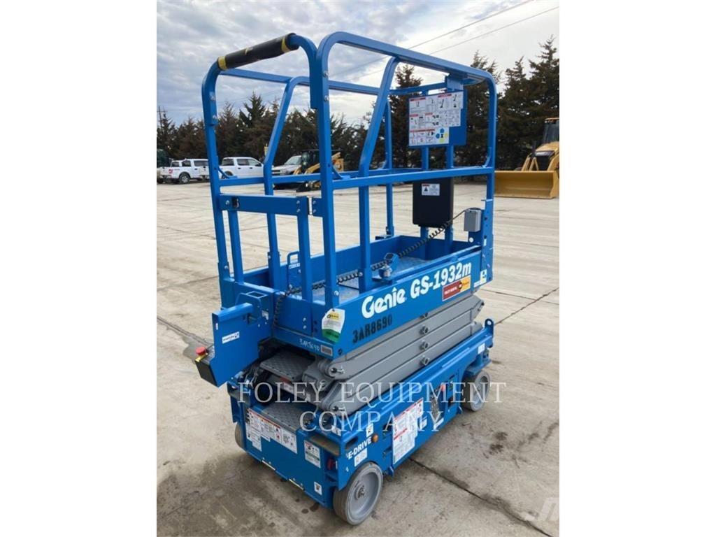 Genie GS1932M 剪式升降機