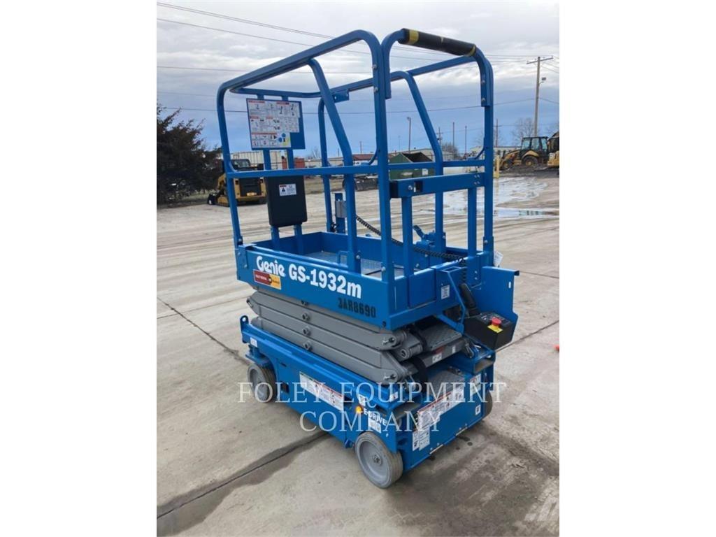 Genie GS1932M 剪式升降機