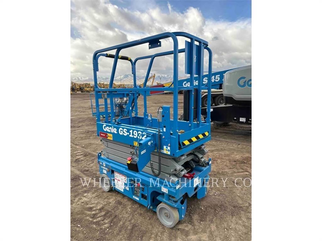 Genie GS1932M 剪式升降機