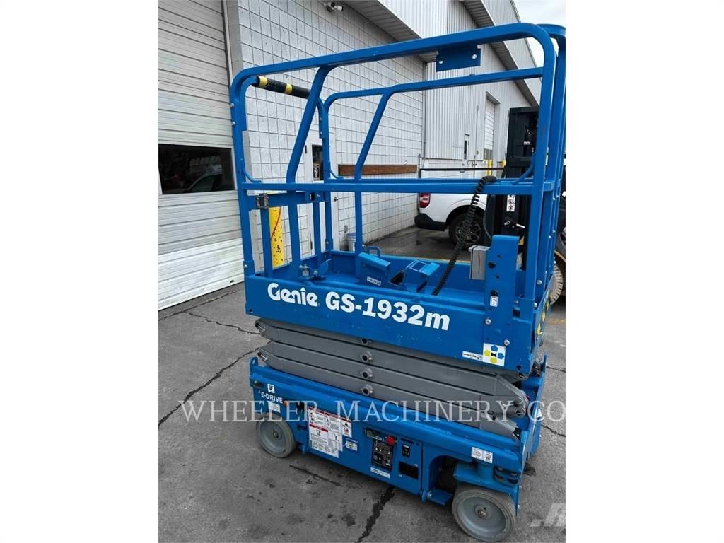 Genie GS1932M 剪式升降機