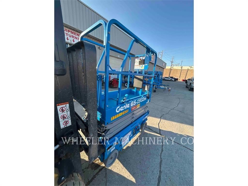 Genie GS1932M 剪式升降機