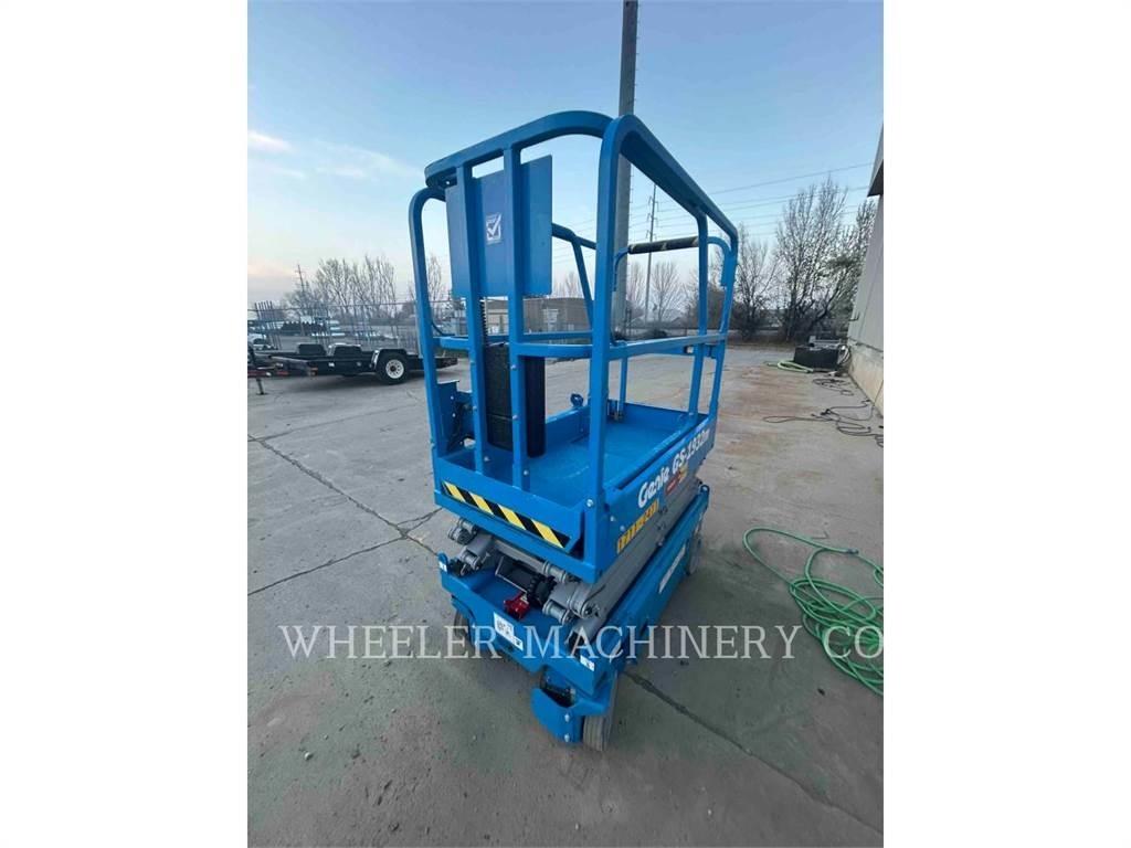 Genie GS1932M 剪式升降機