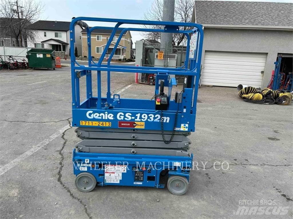 Genie GS1932M 剪式升降機