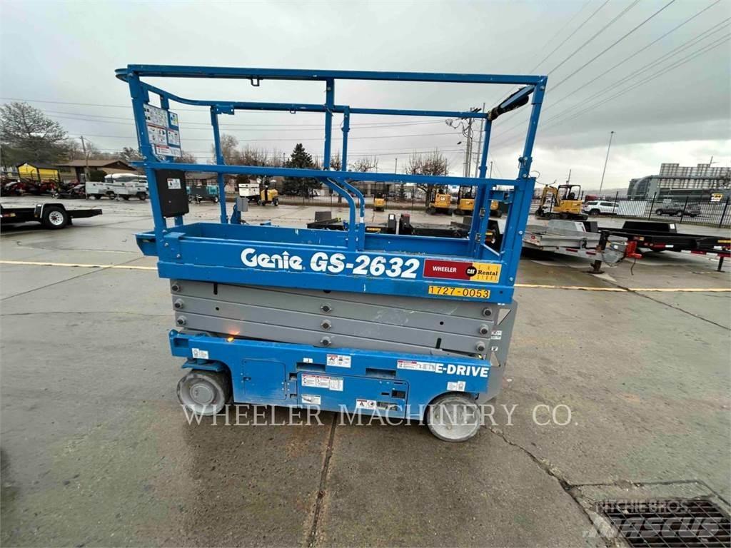 Genie GS2632 剪式升降機