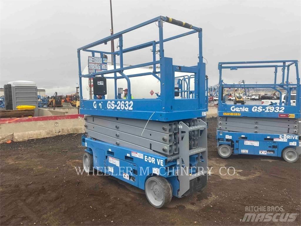 Genie GS2632 剪式升降機