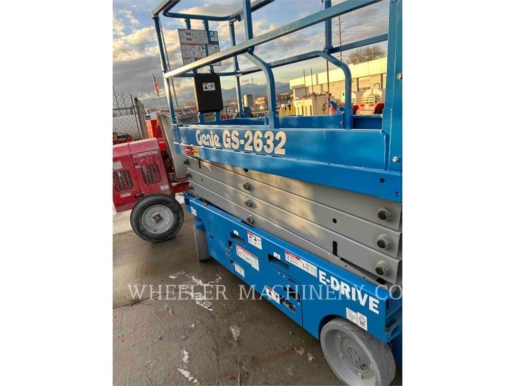 Genie GS2632 剪式升降機