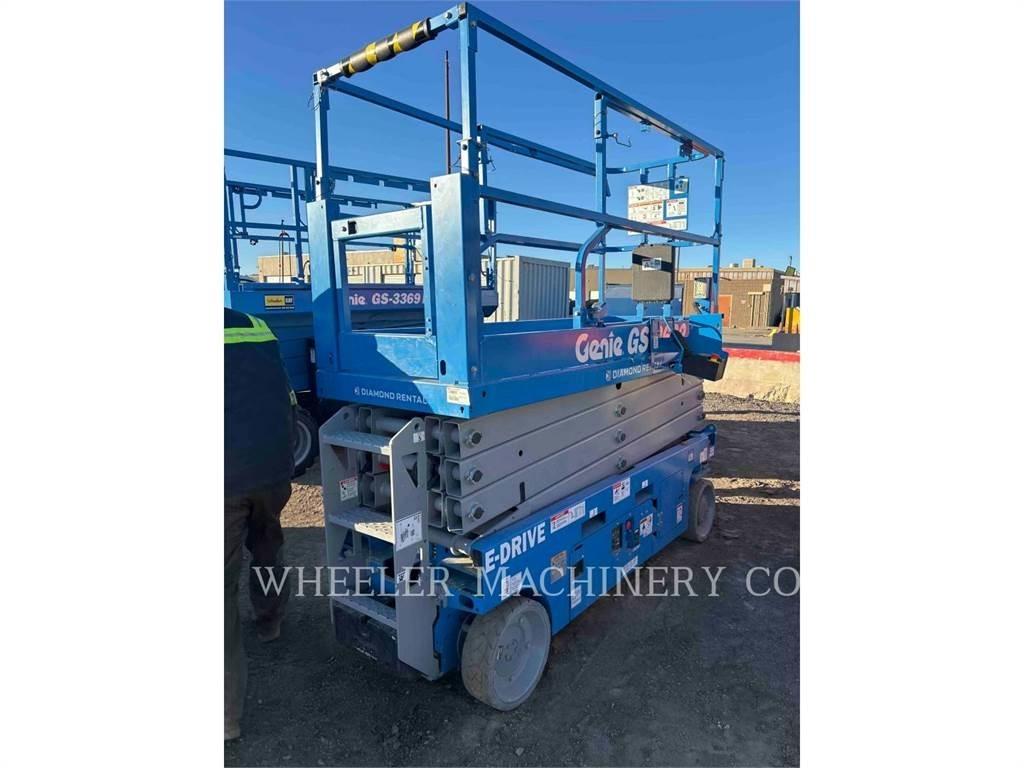 Genie GS2632 剪式升降機