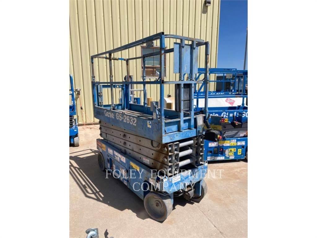 Genie GS2632 剪式升降機