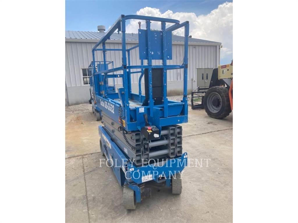 Genie GS2632 剪式升降機