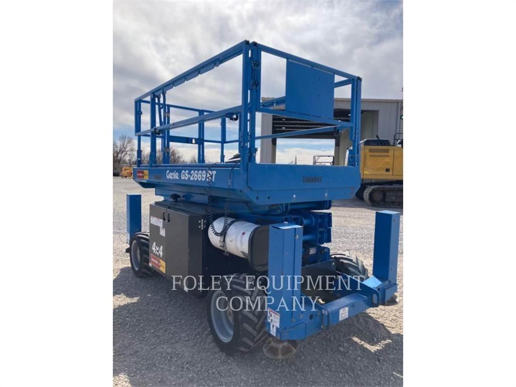 Genie GS2669RTGO 剪式升降機