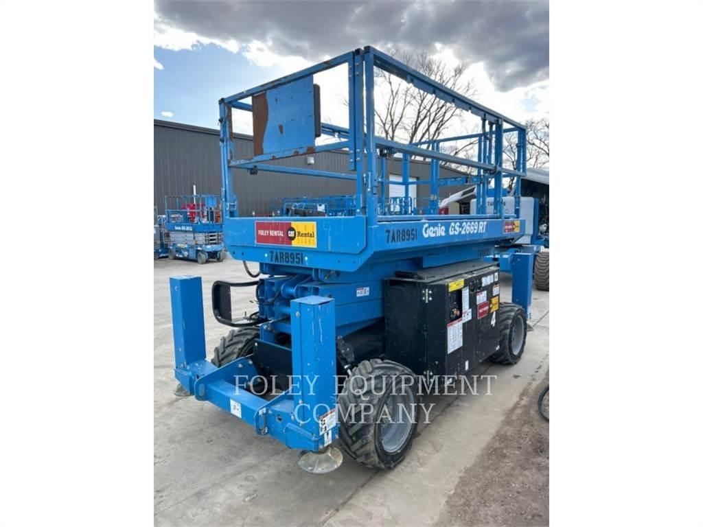 Genie GS2669RTGO 剪式升降機