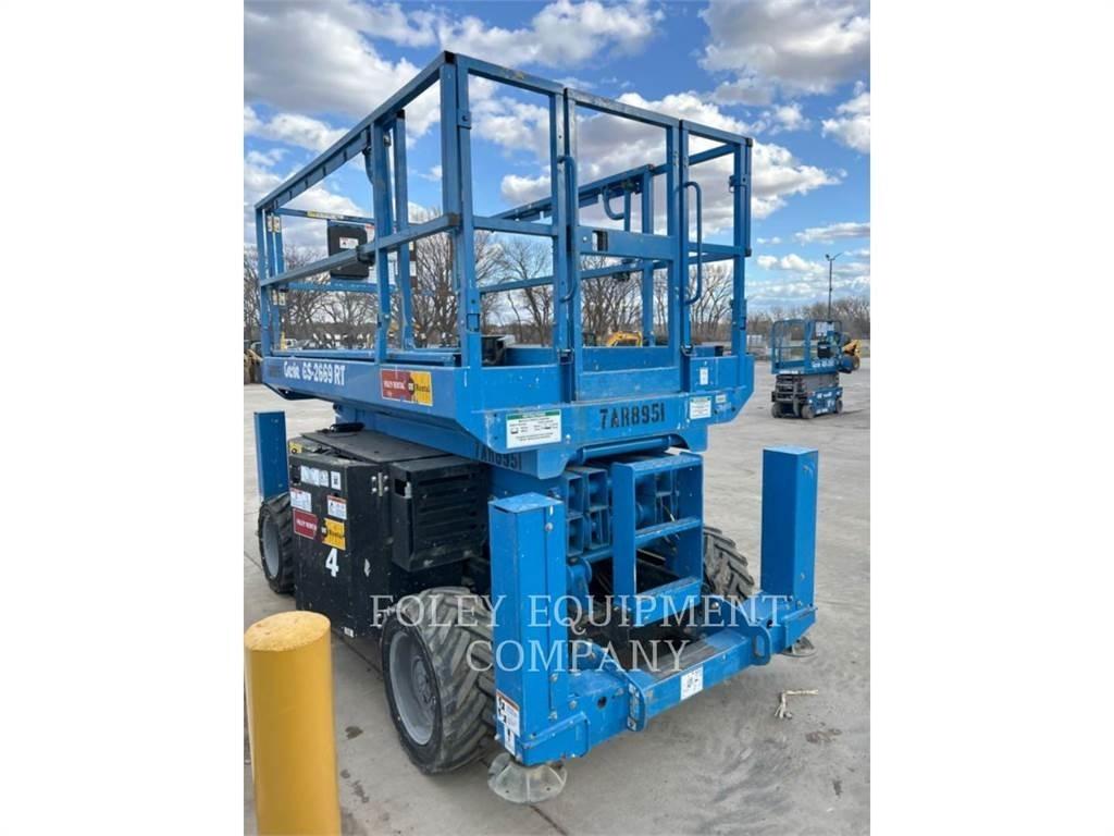 Genie GS2669RTGO 剪式升降機