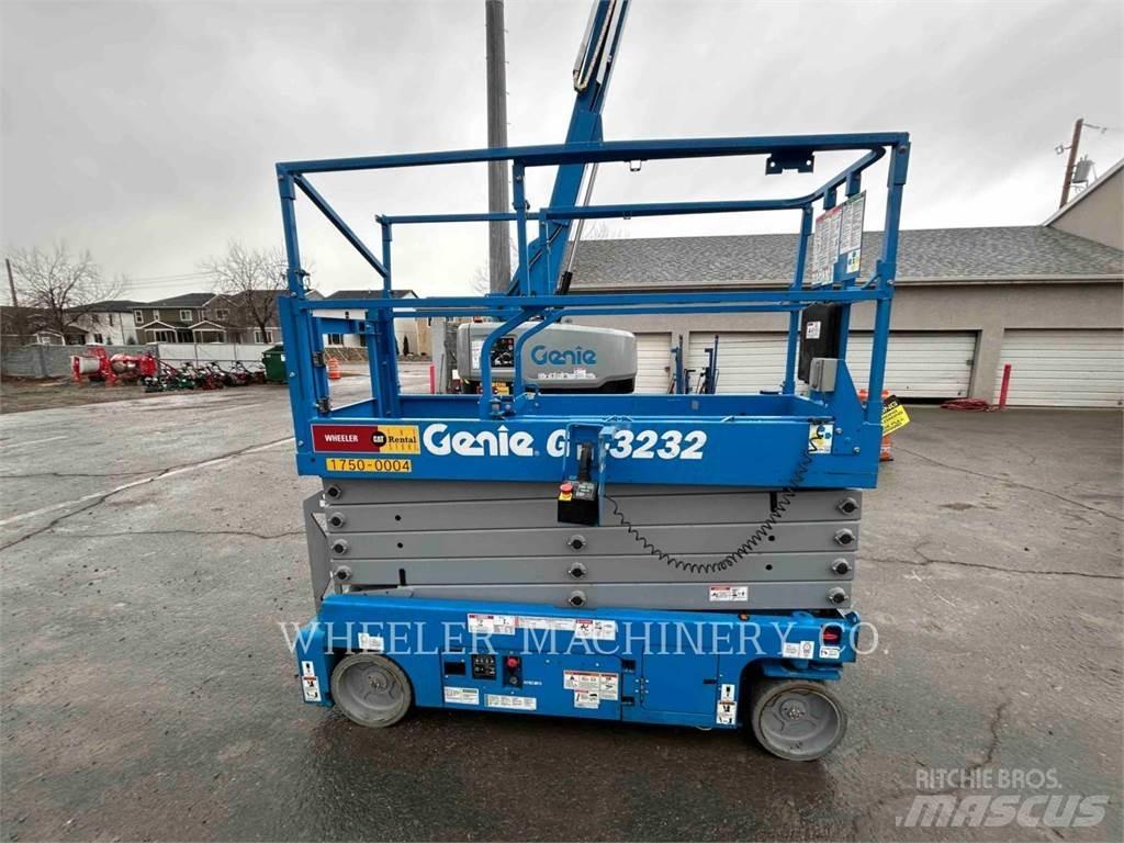 Genie GS3232 剪式升降機