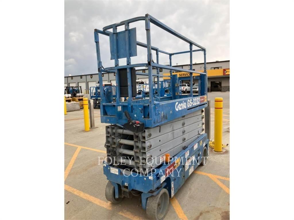 Genie GS3232EEO 剪式升降機