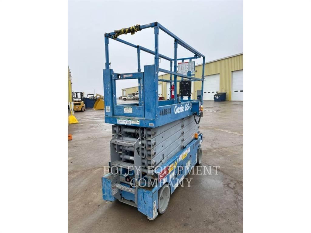 Genie GS3232EEO 剪式升降機