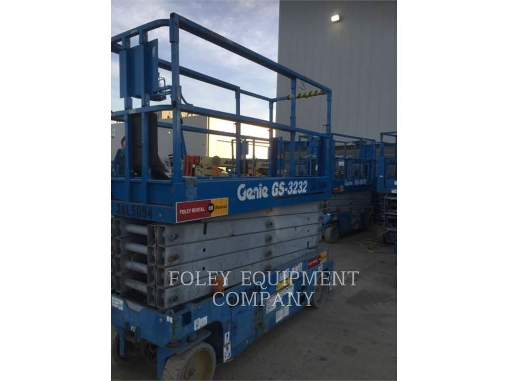Genie GS3232O 剪式升降機