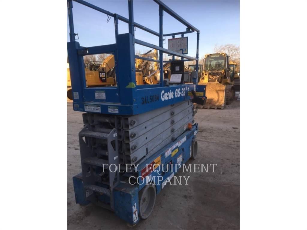 Genie GS3232O 剪式升降機