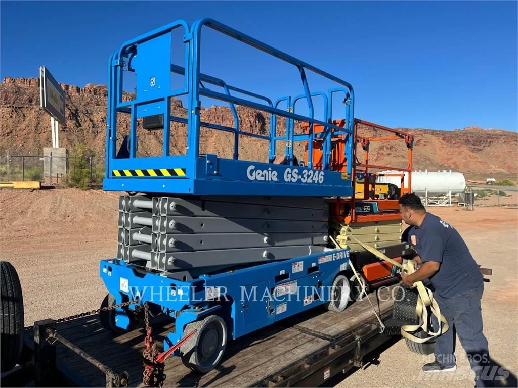 Genie GS3246 剪式升降機