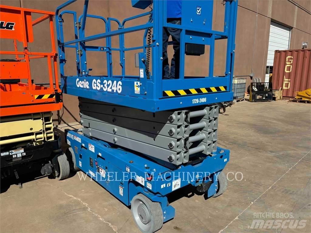 Genie GS3246 剪式升降機
