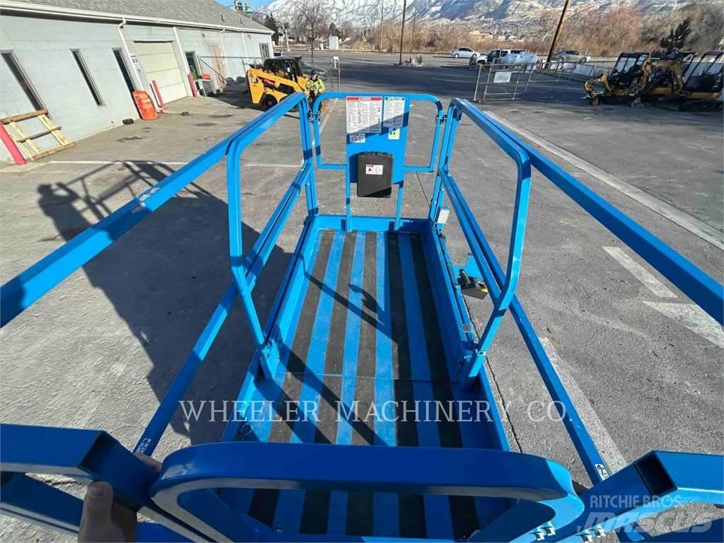 Genie GS3246 剪式升降機