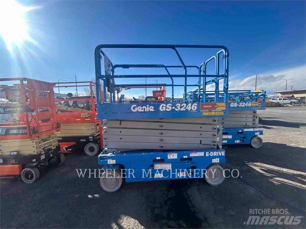 Genie GS3246 剪式升降機