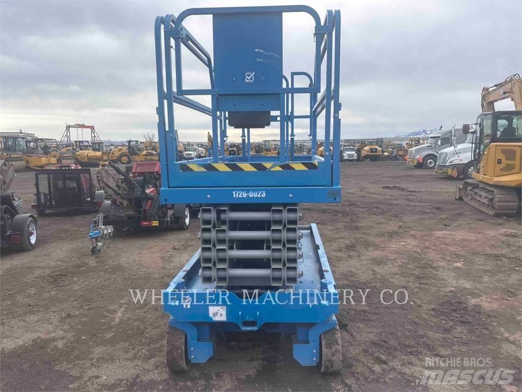 Genie GS3246 剪式升降機