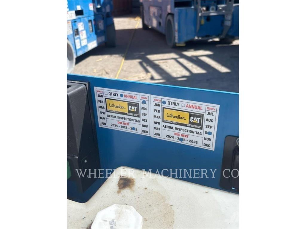 Genie GS3246 剪式升降機