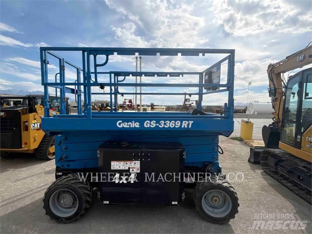 Genie GS3369 RT 剪式升降機
