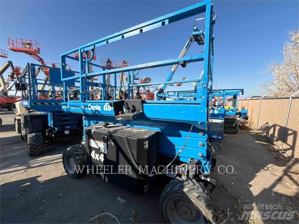 Genie GS3369 RT 剪式升降機