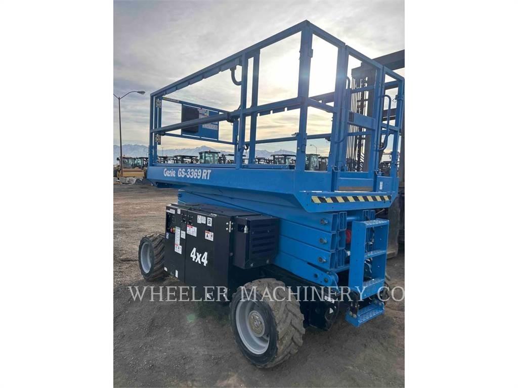 Genie GS3369 RT 剪式升降機