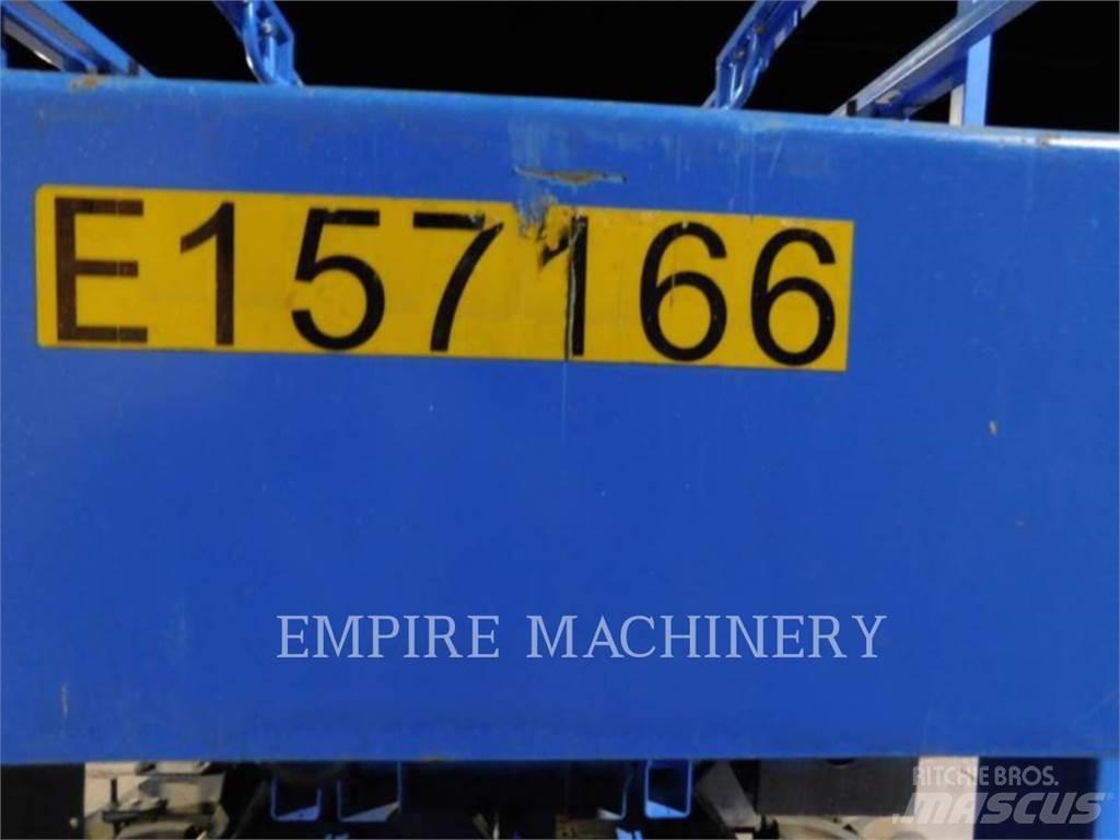 Genie GS3369 RT 曲臂高空作業車