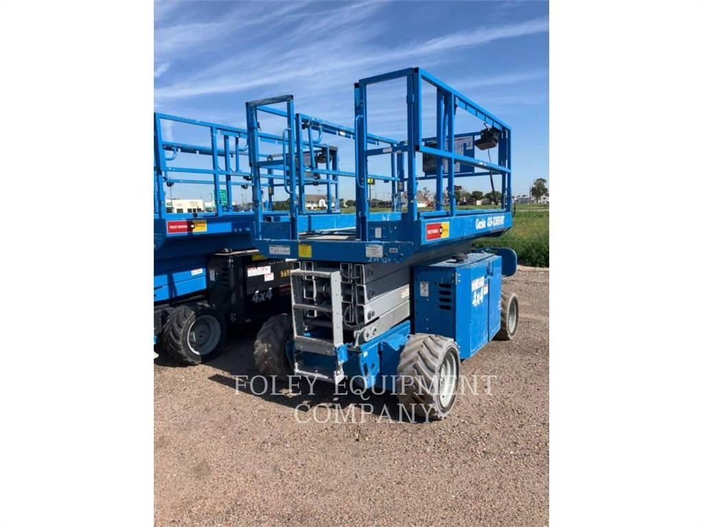 Genie GS3369RTD 剪式升降機