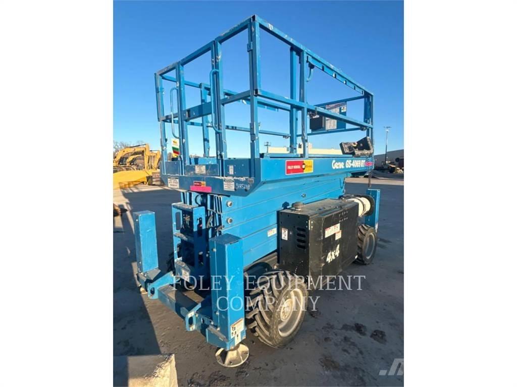 Genie GS4069RTGO 剪式升降機