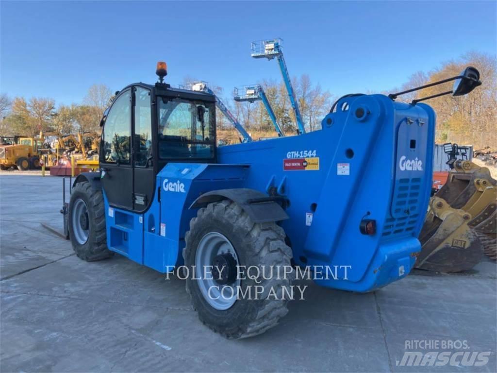 Genie GTH1544C 伸縮臂操作車