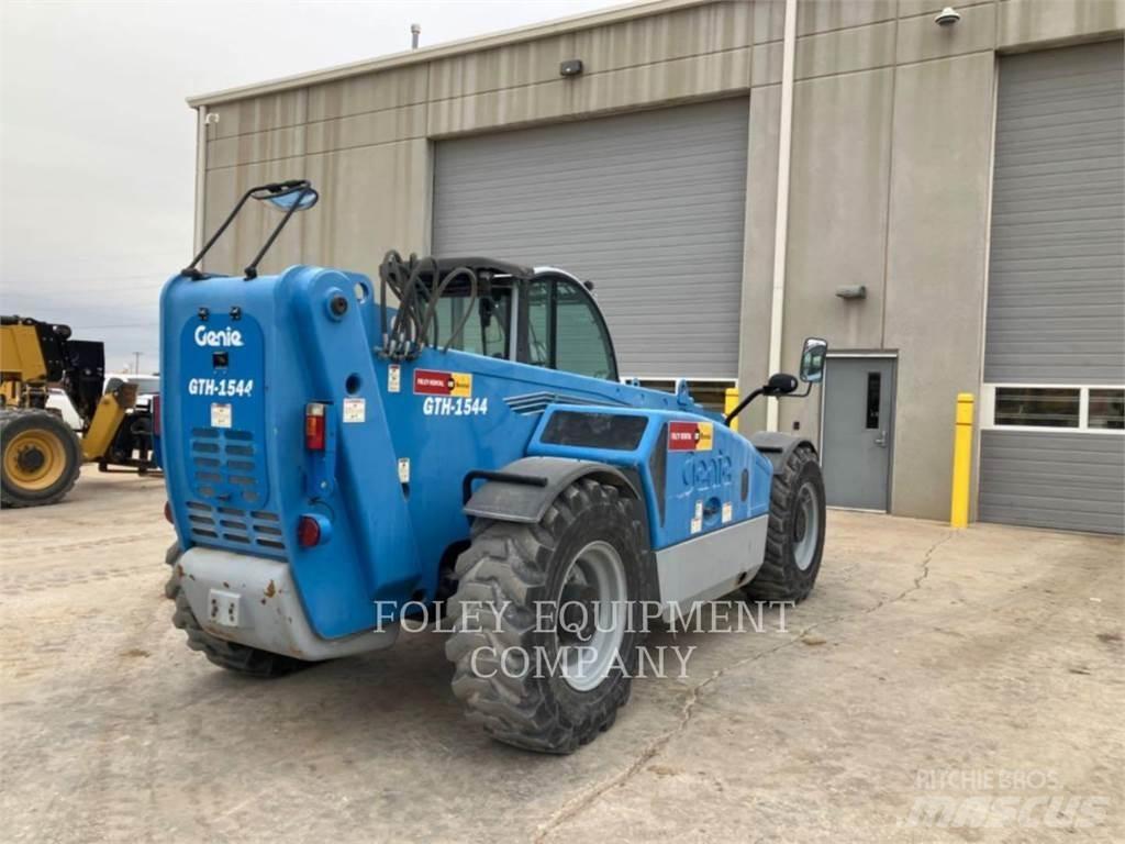 Genie GTH1544C 伸縮臂操作車