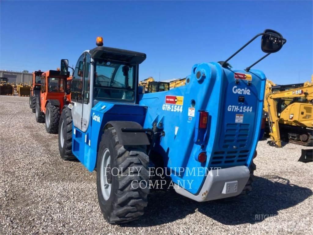 Genie GTH1544C 伸縮臂操作車