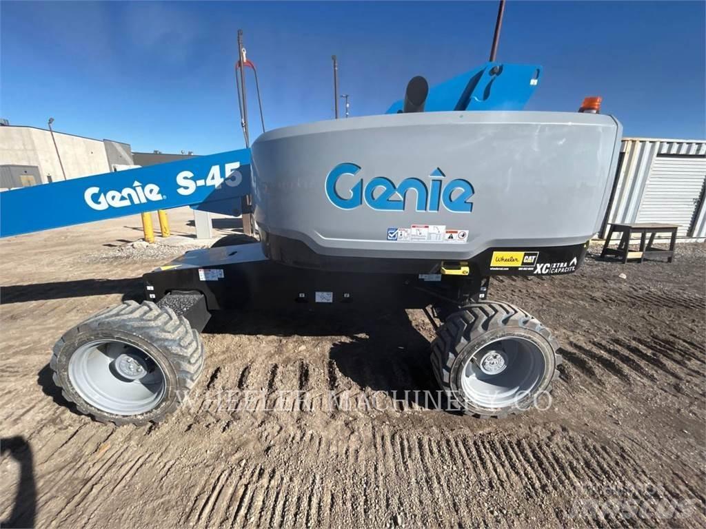 Genie S45XC 曲臂高空作業車