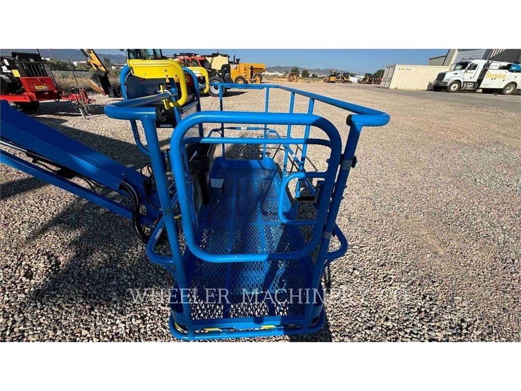Genie S65XC 曲臂高空作業車